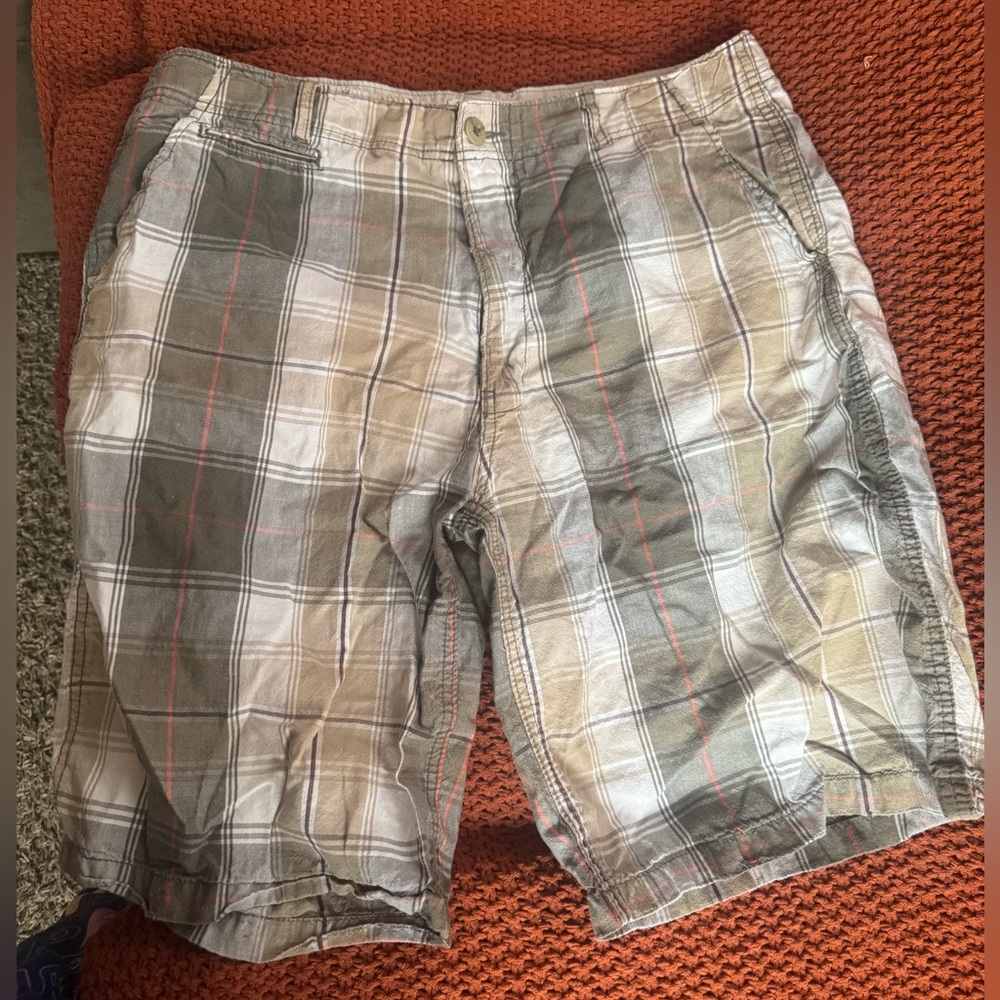 Casual Plaid Men's Shorts in Brown and Gray